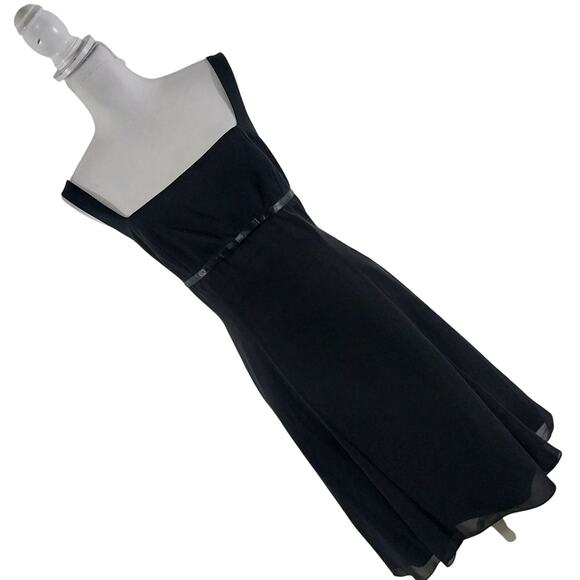 LONDON TIMES! SWEET BLACK PRINCESS CUT RIBBON & BOW DETAIL DRESS! SZ 12 - Picture 1 of 11